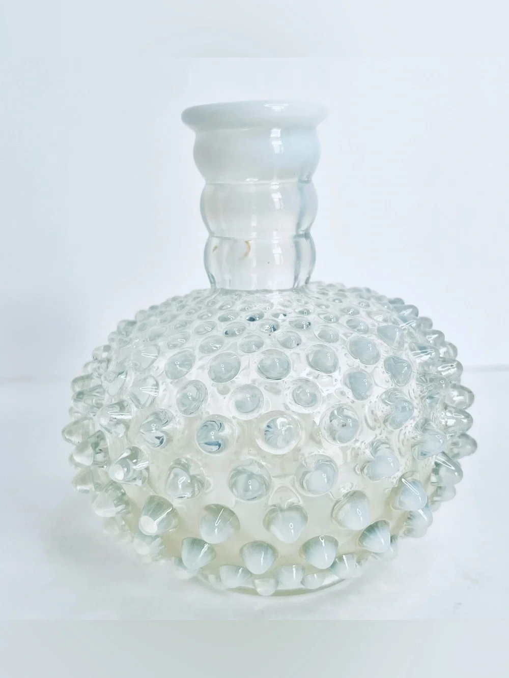 Vintage Anchor Hocking Moonstone Hobnail Opalescent Glass Bud Vase